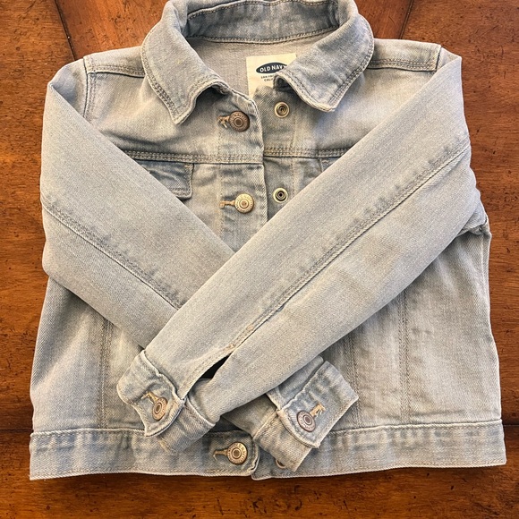 3T Old Navy denim jacket with snap buttons - Picture 4 of 4